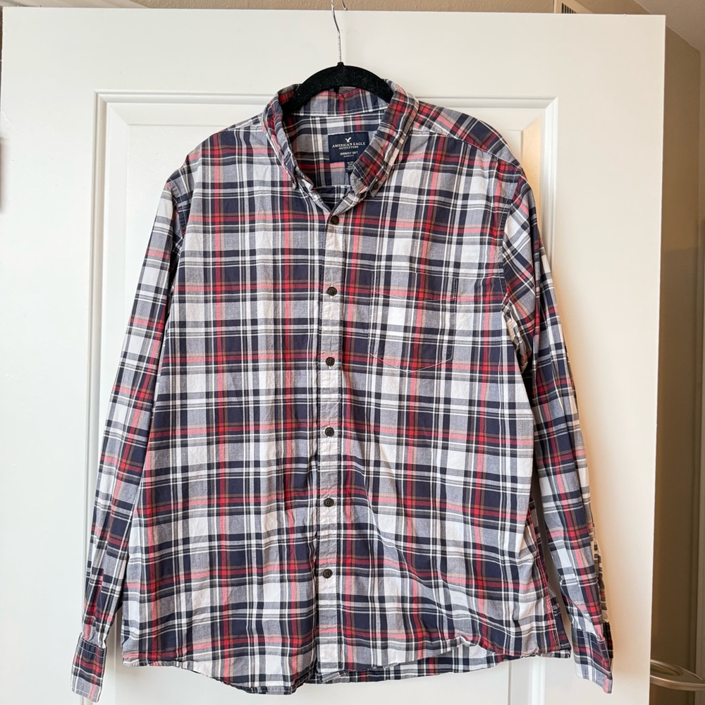 American Eagle button up shirt